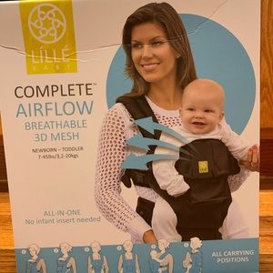 NEVER opened Lillebaby baby carrier
